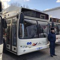 Автобус на стоянке