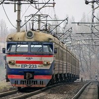 От чего работает электричка